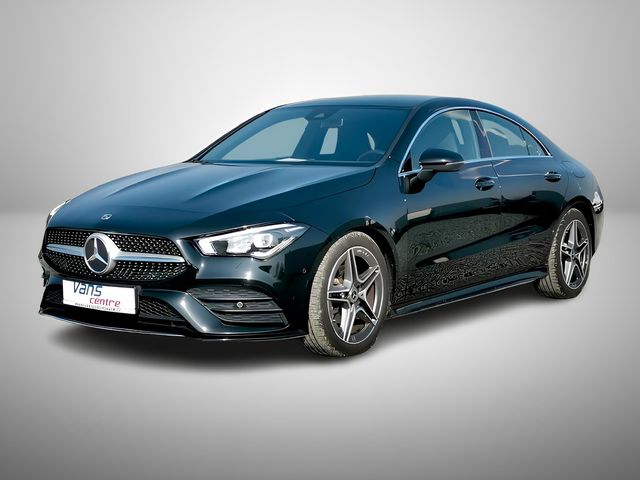 Mercedes-Benz CLA 180 *AMG* NAVI* LED* 1.BESITZER