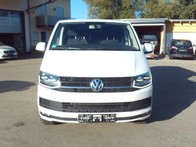 Volkswagen T6   Bulli/LED-Licht/AHK/Navi/Alu 17"/el Heckkla