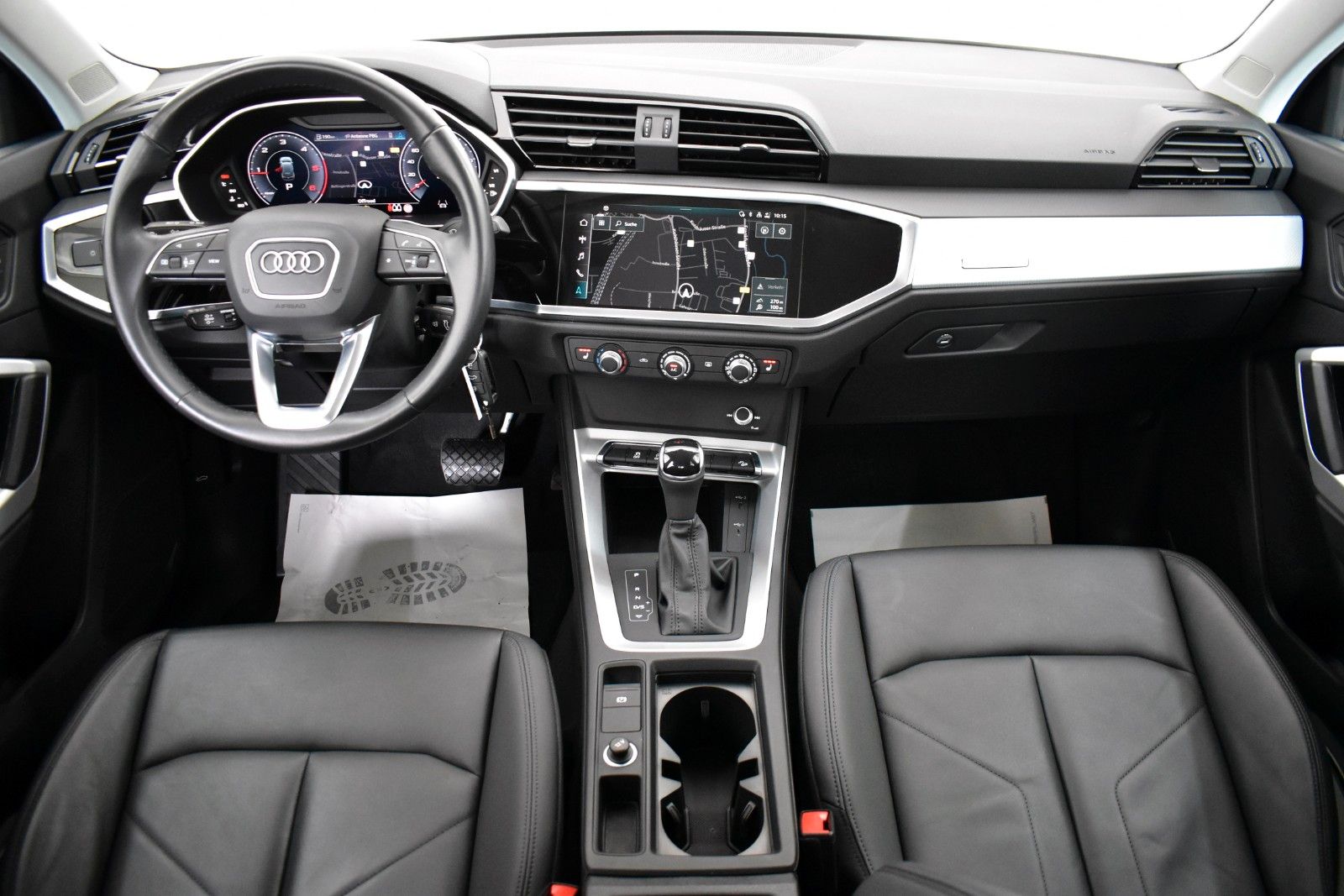 Fahrzeugabbildung Audi Q3 35 TDI S line Leder,Navi,LED,ACC,Kamera 360°