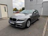 BMW 318i - Aut. / SD / Navi / Facelift / AHK - BMW 3er Reihe aus 2009: Facelift