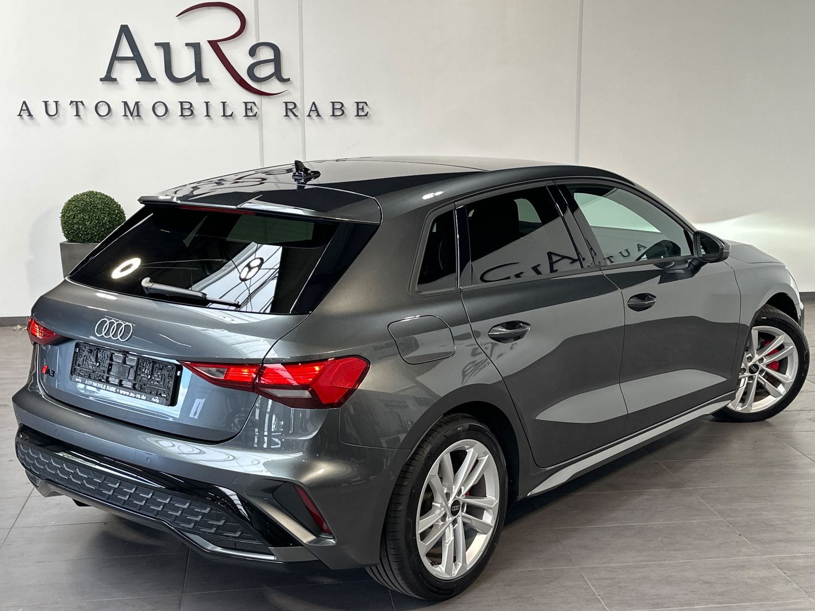 Fahrzeugabbildung Audi A3 35 TDI SpB S-Line NAV+LED+PANO+17ZOLL