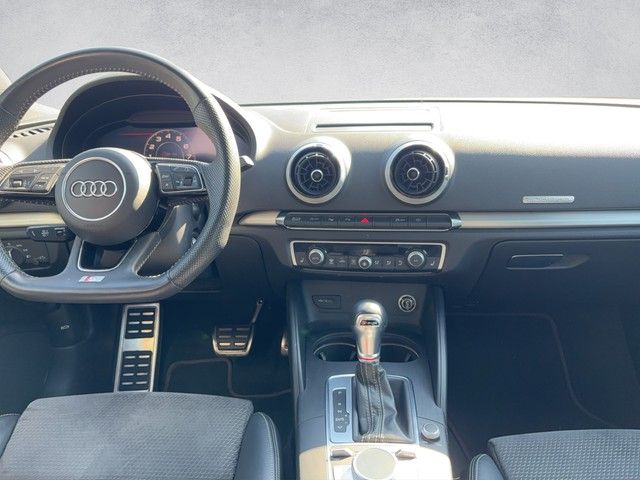Fahrzeugabbildung Audi S3 Limousine 2.0 TFSI quattro *Panorama*