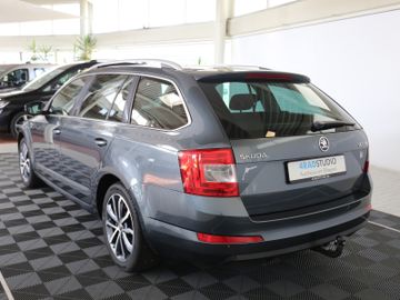 Skoda Octavia COMBI EDITION XENON PDC ANHÄNGERKUPPLUNG