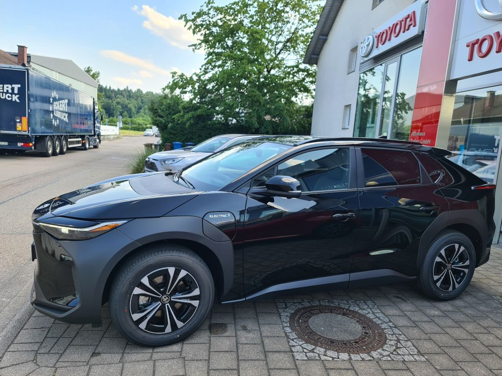 Toyota bZ4X Comfort-Paket imagem 2