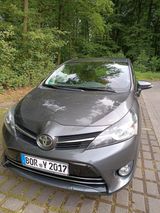 Toyota Verso  Top Zustand  TÜV 12/25  VB - Toyota Verso aus 2015
