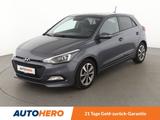 Hyundai i20 1.4 Comfort Aut.*NAVI*TEMPO*PDC*SHZ* - Hyundai i20: Grün