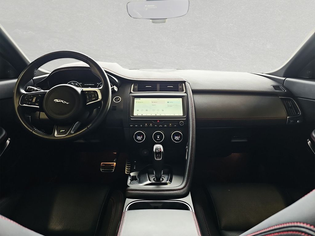 Jaguar E-Pace D180 AWD Chequered Flag