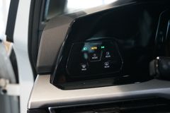 VW Golf 2.0 TDI Life | Discover Pro | Kamera VW Golf 2.0 TDI Life | Discover Pro | Kamera