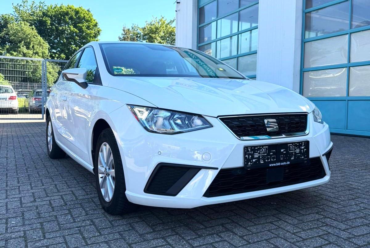 Seat IBIZA*K.AUTO*PDC V+H*R.CAM*SHZ*LED*AHK*ACC*