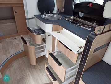Fahrzeugabbildung Mooveo TEI 70DH 165 PS Safetyp.Citroen, sofort