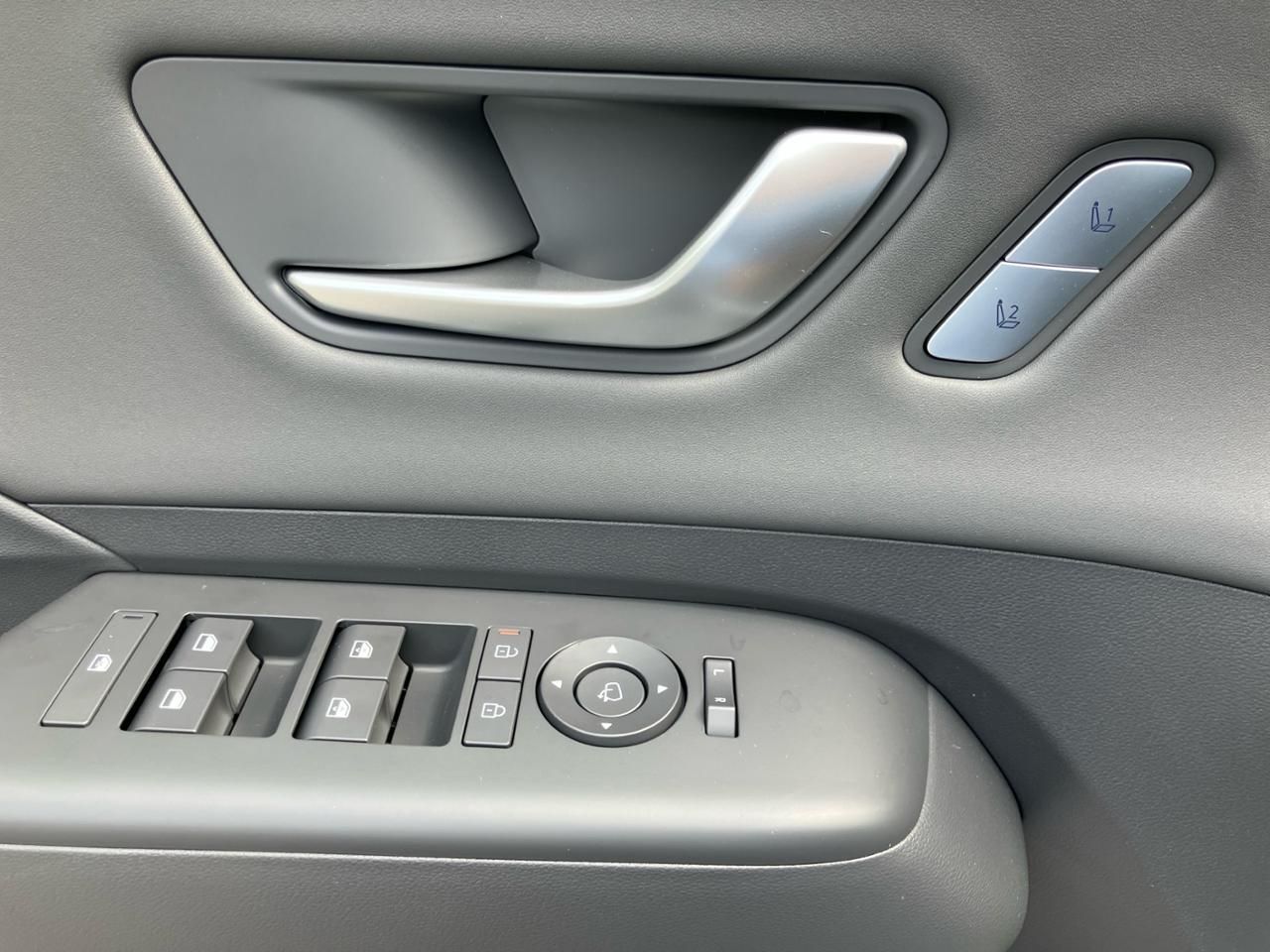 Fahrzeugabbildung Hyundai KONA PRIME *Sitz-Pak.* SHZ*LHZ*NAVI*CARPLAY*BOSE