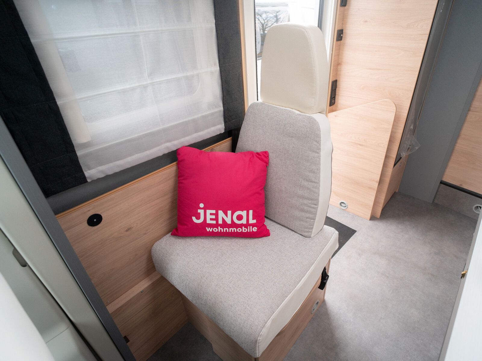 Fahrzeugabbildung Dethleffs Just Camp Active T 7052 DBL *AKTION*Hubbett*Navi