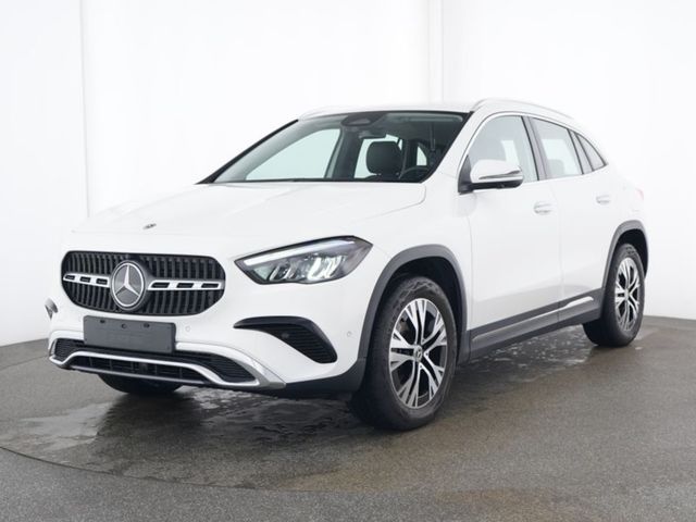 MERCEDES-BENZ GLA 200 Progressive*AHK*360°-Kamera*