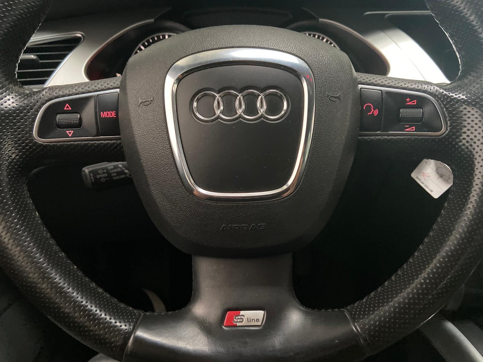 Audi A4 2010 — photo 19