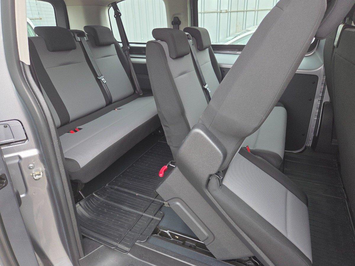 Toyota Proace Kombi 1.5 D L1 Comfort Navi PDC hinten