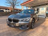 BMW 750 d  M Sport Paket Head-up H&K Laser xDrive - BMW 750 mit Diesel-Antrieb: Limousine, Automatik
