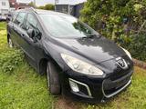 Peugeot 308 SW Access, Tüv 5/27, Klima - Peugeot 308 Access mit Diesel-Antrieb