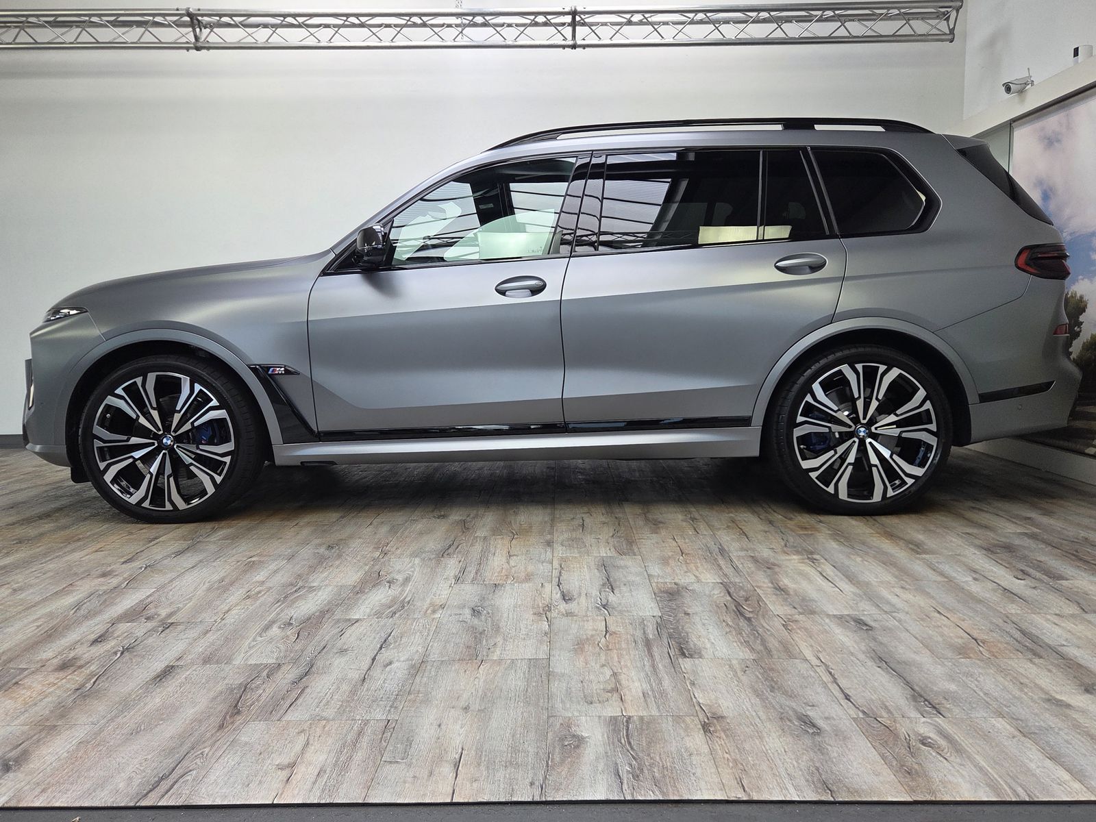 BMW X7 M60i B&W AHK Carbon Kristall Massage UPE174 imagem 3