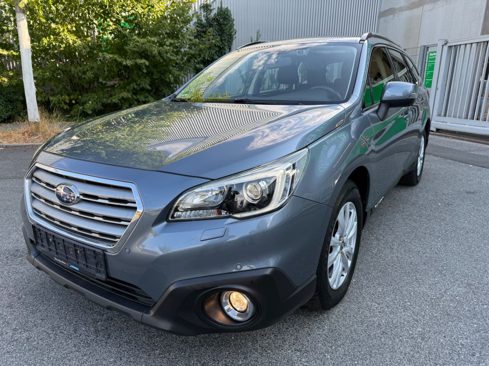 Subaru Outback - 1