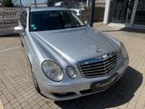 Mercedes-Benz T-Modell E 200 T Kompressor, NAVI, TüV 02.2028 - Mercedes-Benz E-Klasse mit 5 Türen