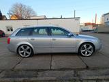 Audi A4 B6 Quattro 2.5 S Line V6 - Audi A4 aus 2003: Line