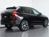 Volvo XC60 B5 B AWD Ultimate Dark B&W/FOUR-C - Volvo XC60 D mit Benzin-Antrieb