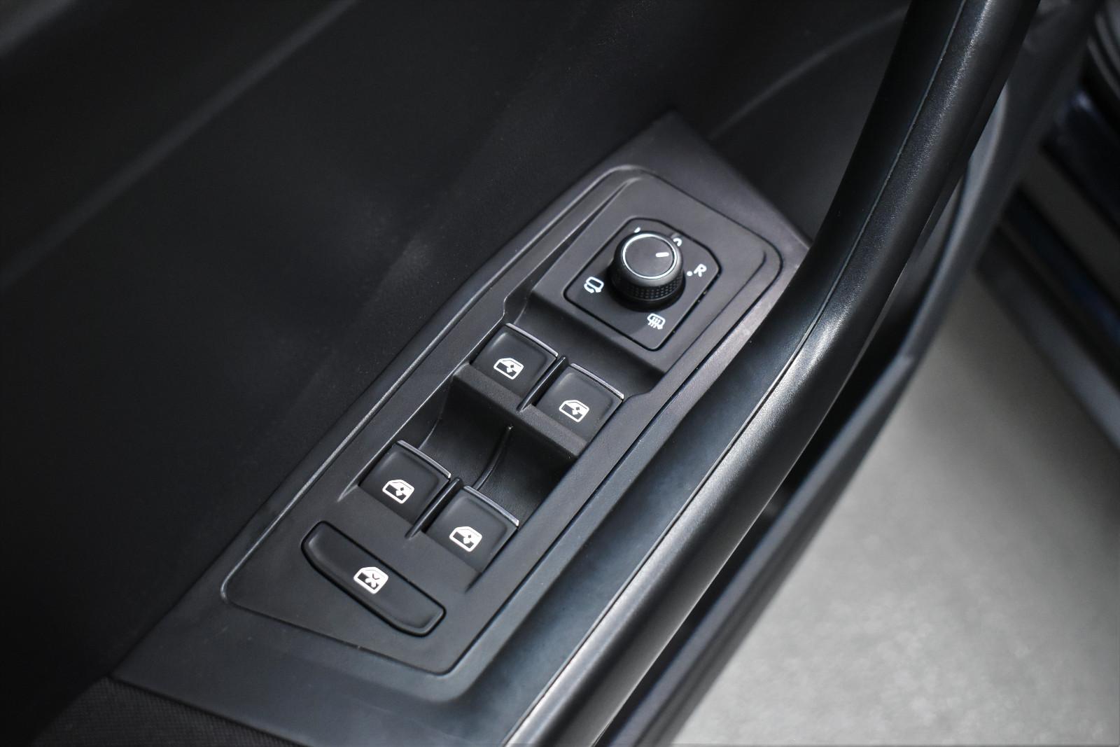 Volkswagen T-Roc Automatik Sport 4Motion+AHK+Spurhalte