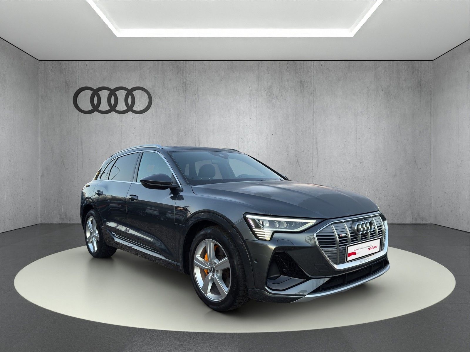 Audi e-tron S line 50 quattro imagem 3
