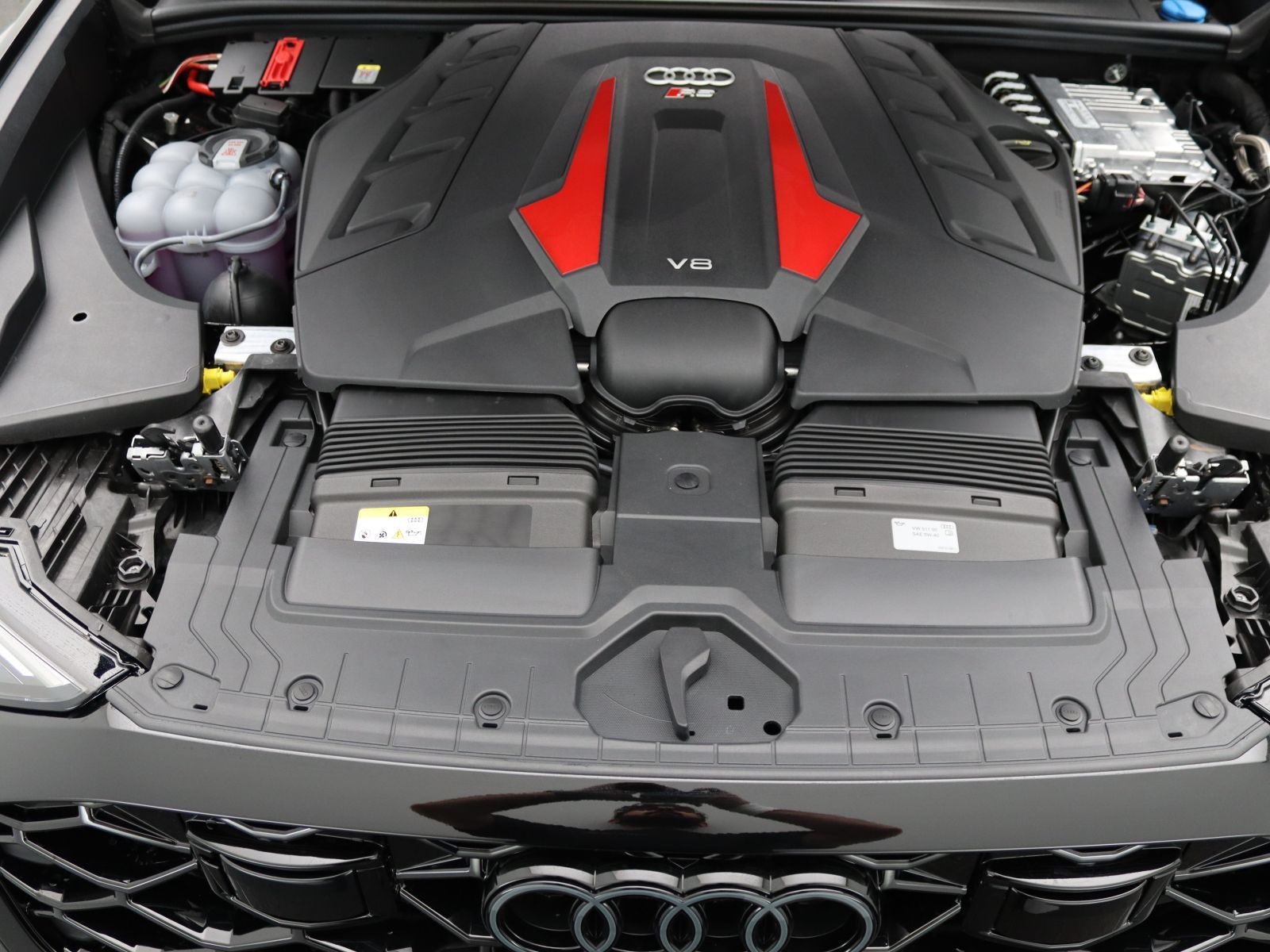 Audi RSQ8 - Bild 16