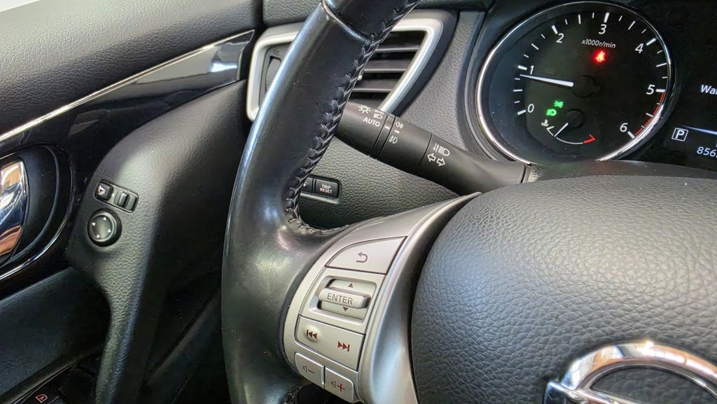 1.6 dCi Automatik LED PANO NAVI AHK CAM