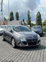 Renault Megane III Coupe Dynamique*TÜV*Neu*6Gang*Navi - Renault Megane in Wiesbaden