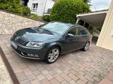Volkswagen VW Passat Limo Highline 2.0 TDI DSG 4MOTIO... - Volkswagen Passat aus 2011: TDI
