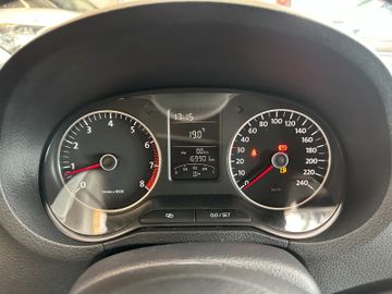 MYAUTOCENTER – Gebraucht- und Jahreswagen mit Werkstattservice in Pfaffenhofen Volkswagen Polo *Comfortline*Klima*Pdc*Szhz*
