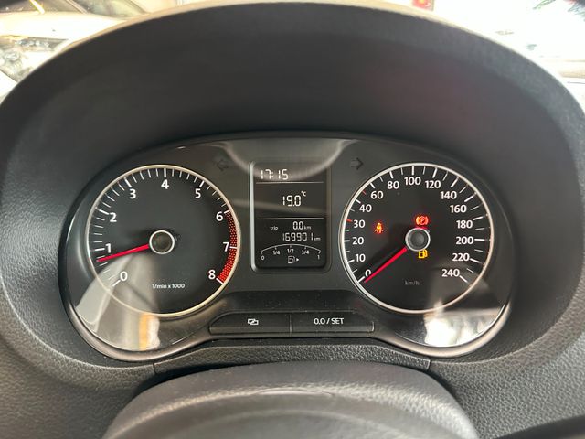 MYAUTOCENTER – Gebraucht- und Jahreswagen mit Werkstattservice in Pfaffenhofen Volkswagen Polo *Comfortline*Klima*Pdc*Szhz*