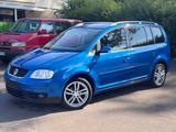 Volkswagen Touran Highline 7Sitzer - Volkswagen Touran aus 2005: Highline