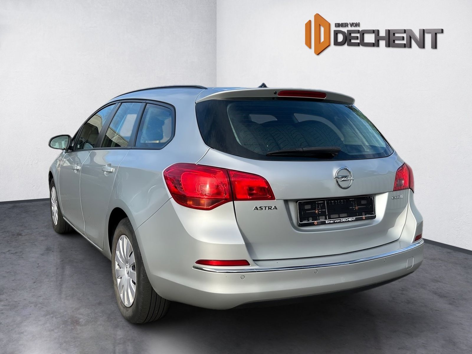 Fahrzeugabbildung Opel Astra J Sports Tourer 1.6 CDTI NUR AN HÄNDLER