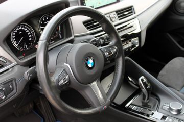 Fahrzeugabbildung BMW X2 sDr 18i MSport Shadow HUD H&K Kamera LED BT
