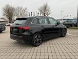 Mercedes-Benz B 180 Progressive Advanced EasyPack RüCam - schwarze Mercedes-Benz B 180