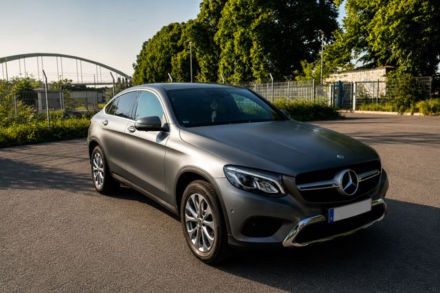 MERCEDES-BENZ GLC 350 d 4M Coupé AMG | MANUFAKTUR Magno 
