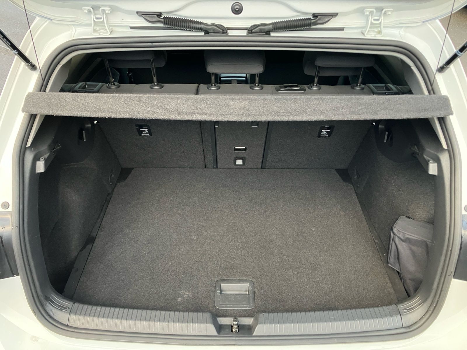 Volkswagen Golf - Bild 17