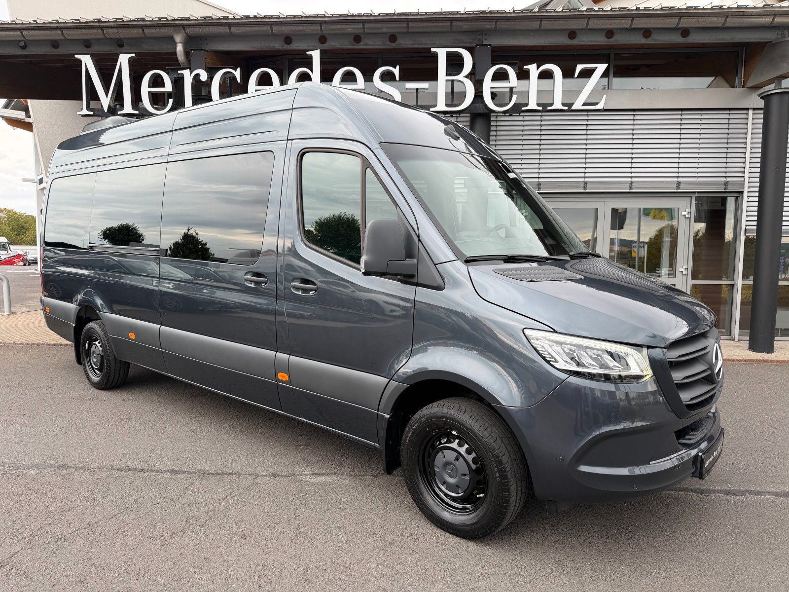 Fahrzeugabbildung Mercedes-Benz Sprinter 317 CDI 9G SELECT Stdh Dachklima LED