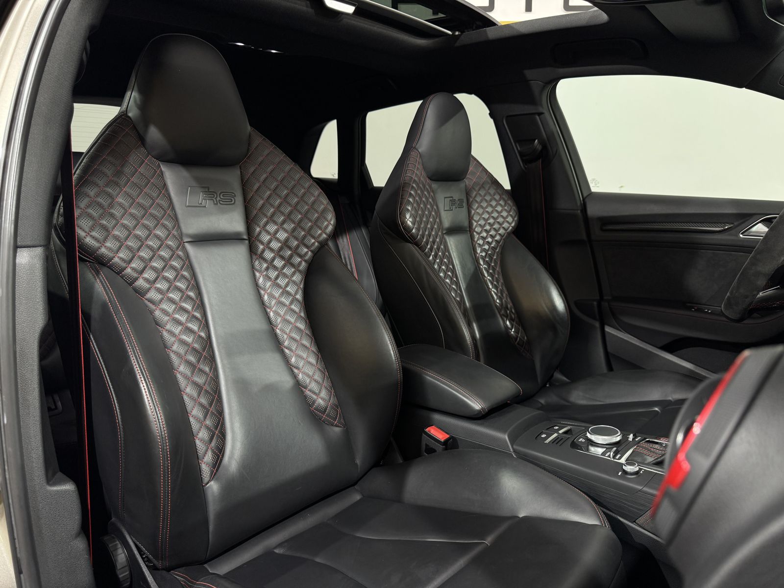 Audi RS3 foto 18