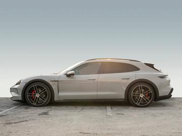صورة 2 لـ 2025 Porsche TAYCAN