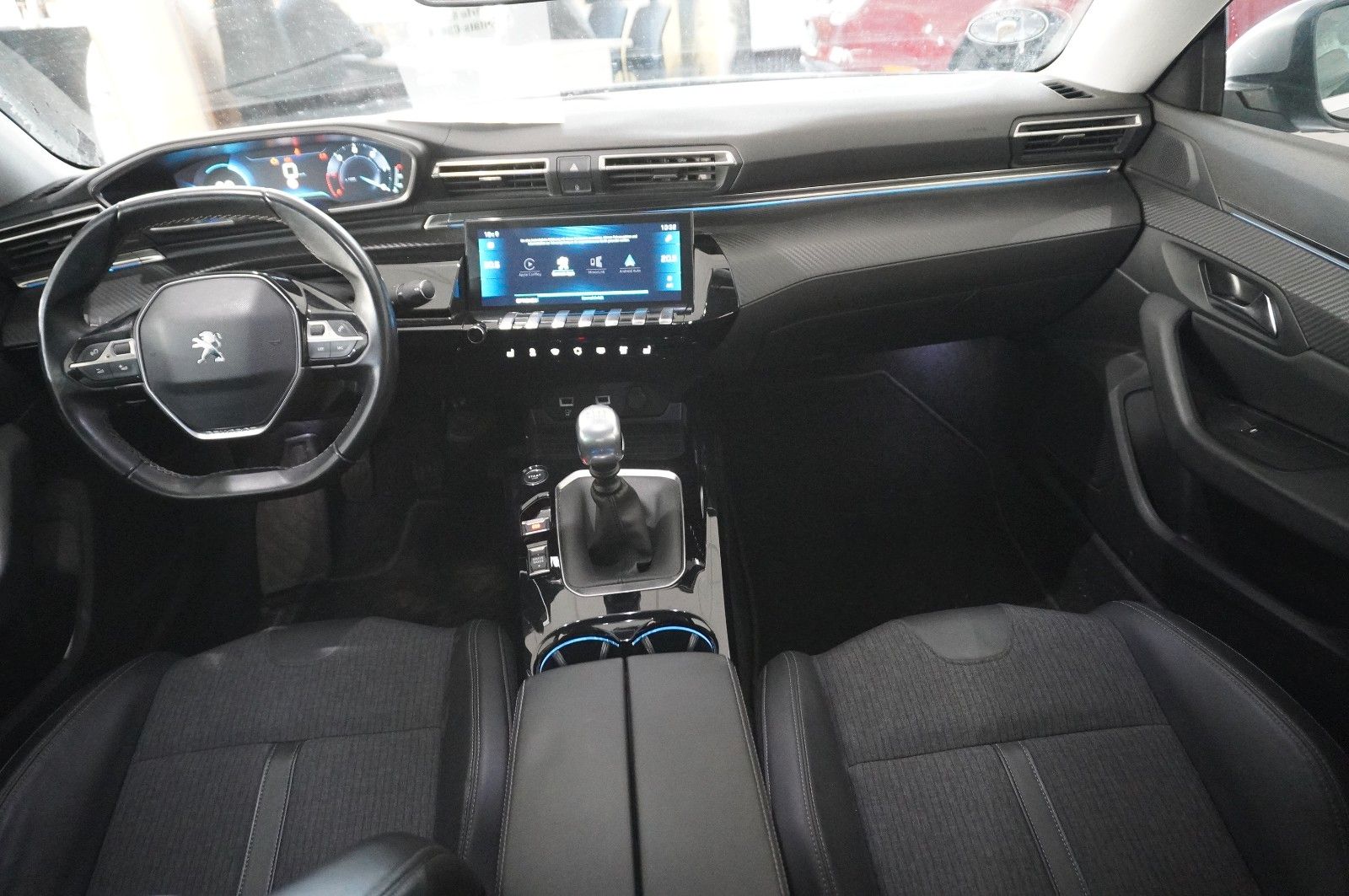 Fahrzeugabbildung Peugeot 508 LIM 1.5D ALLURE NAVI/LED/KAMERA/SHZ/VIRTU.