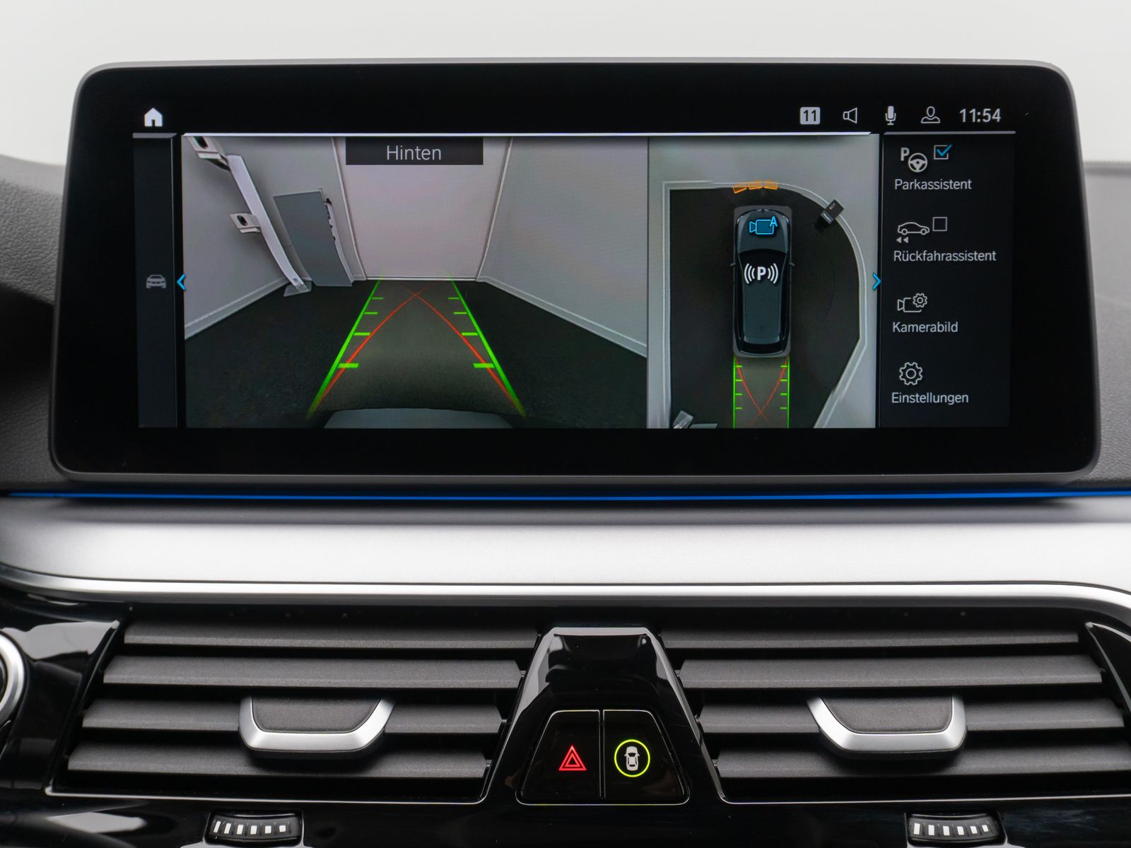 Fahrzeugabbildung BMW 520e  360° Laser HUD DAB H/K ACC Komfort Alarm