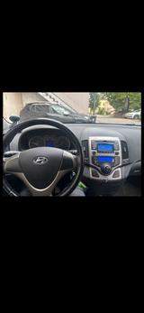 Hyundai EXPORT!!!! Hyundai I30 - Hyundai i30 aus 2010 mit Diesel-Antrieb