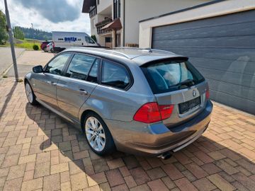 BMW 320 - 3