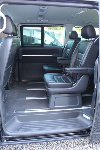 Volkswagen T6.1 Multivan Comfortline 150PS DSG AHK Standhzg