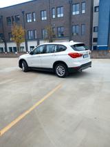 BMW X1 sDrive20i  Advantage - BMW X1 von privat