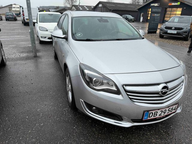 Opel Insignia Sports Tourer 1.4T kombi